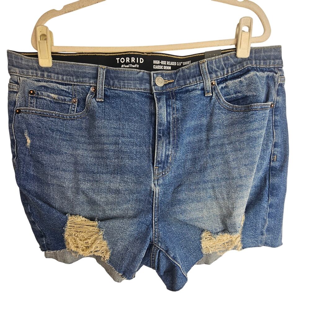 Torrid Womens High Rise Relaxed Classic Denim Shorts Plus Size 16 Distressed Y2K